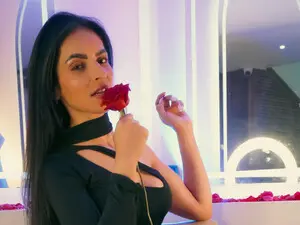 Myfreecams Nude Webcam of Samantha_Velle