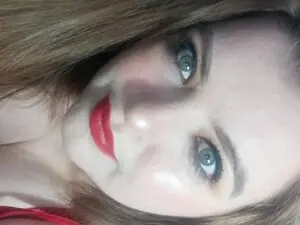 Myfreecams Watch Live Sex Cams of Queensami7