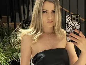 Myfreecams Best live sex cam show of HappyEndings_