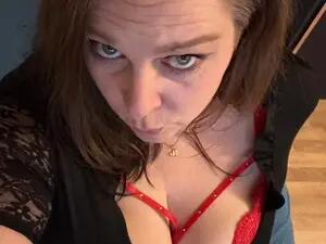 Myfreecams Free Live Porn of BigBeautyMilf