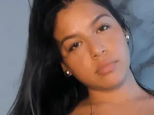 Myfreecams Nude Webcam of Clara4w