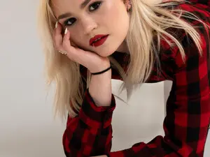 Myfreecams Sex Chat of Lily_HOT