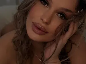 Myfreecams Free Live Porn of AlexisLove