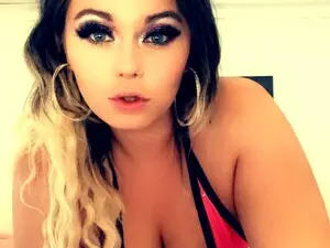 Myfreecams Watch Live Sex Cams of BritanyBomber