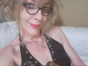 Myfreecams Live Sex of squirthottsq