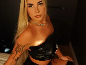 Myfreecams Adult Webcam of KristySmile23