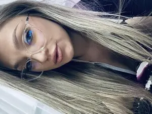Myfreecams Live Sex of WetSelf