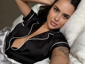 Myfreecams Adult Webcam of NotYourNaomi
