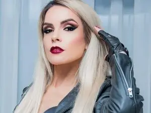 Myfreecams Free Live Porn of DomCaprisse