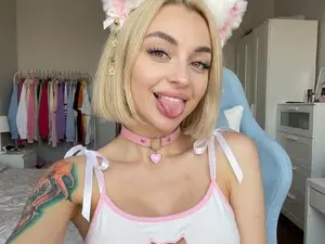 Myfreecams Free Live Porn of YourLizzyDoll