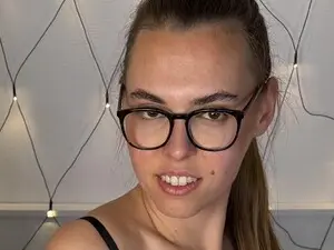 Myfreecams Adult Video Chat of AriianaDoll
