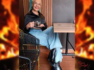 Myfreecams Sex Cam of MamaDurga