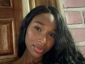 Myfreecams Live Sex Cam of Gisellejones1