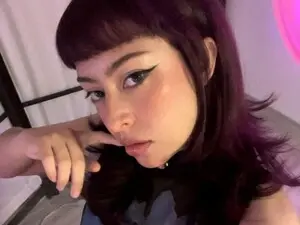Myfreecams Adult Webcam of Your_Luu