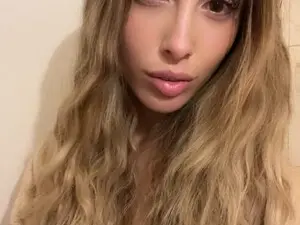 Myfreecams Live Sex of Deidi_sweet