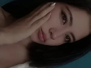 Myfreecams Adult Webcam of Emily_Swan