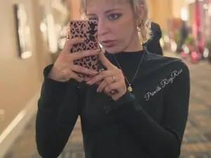 Myfreecams Live Porn of RuinedByRixy