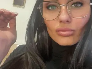 Myfreecams Best live sex cam show of SashaSky