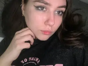 Myfreecams Sex Chat of CherryHanki