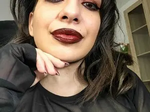 Myfreecams Live Sex Cam of YourGoddessM