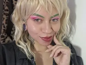 Myfreecams Sex Cam of Midory