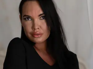 Myfreecams Live Sex Cam of Samira_D