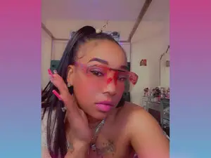 Myfreecams Live Sex Cam of yasminepretty