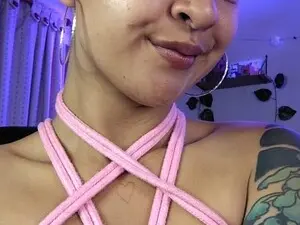 Myfreecams Adult Webcam of Mariajuana