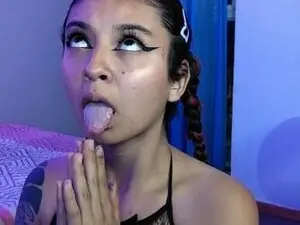 Myfreecams Adult Webcam of Mariajuana