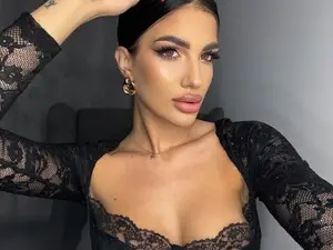 Myfreecams Sex Cam of RaisaKali