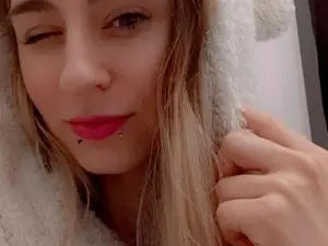 Myfreecams Live Sex of Omniaa