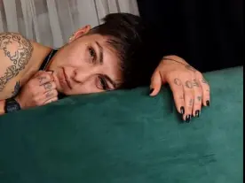 Olecams Live Sex Cam of Isa_Velvett