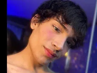 Streamate Best live sex cam show of Isaac_Nova