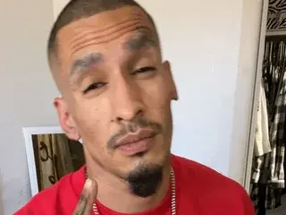 Streamate Nude Webcam of HUESOS89