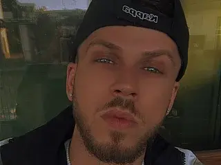 Streamate Live Sex Cam of JonahShaw
