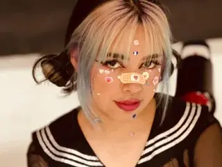 Streamate Free Live Porn of MaddieWaves