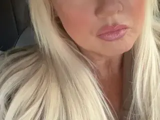 Streamate Watch Live Sex Cams of LushLunaxo