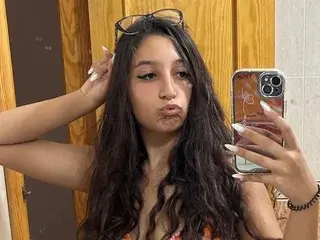Streamate Sex Chat of MaeveSun