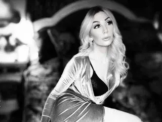 Streamate Sex Chat of LettieXoXo