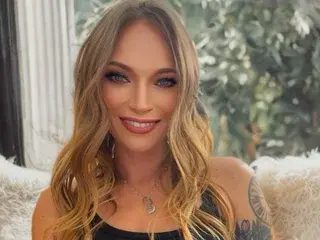 Streamate Free Porn Cam of Sugar_Sin