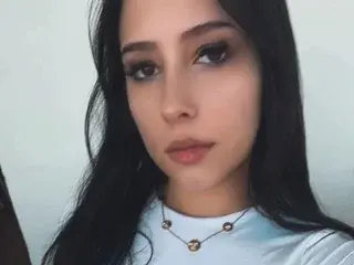 Streamate Free Porn Cam of AngellSkyyy