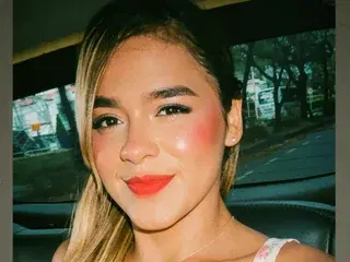 Streamate Sex Cam of ValentinaCrown