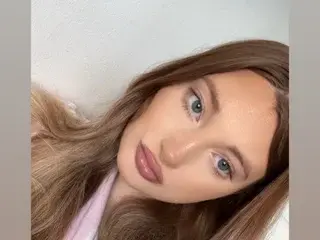 Streamate Free Porn Cam of BritishBeckyXX