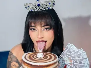 Streamate Free Live Porn of MiiaaMonroe