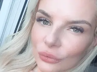 Streamate Adult Video Chat of KadieBlondie