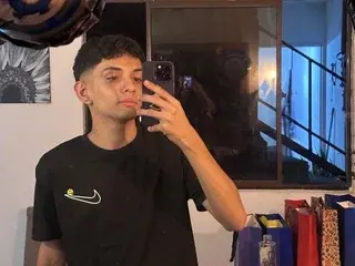 Streamate Live Sex of AllanCollins