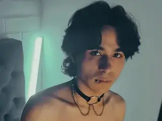 Streamate Nude Webcam of NoahStarks