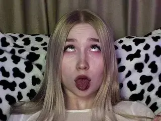 Streamate Watch Live Sex Cams of Lily_Flower69