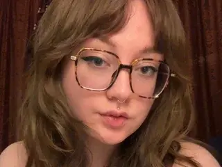 Streamate Adult Video Chat of QuinnieKat