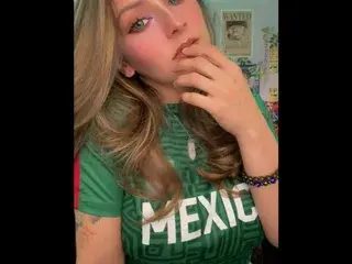 Streamate Private Sex Chat of Alyx_Singer